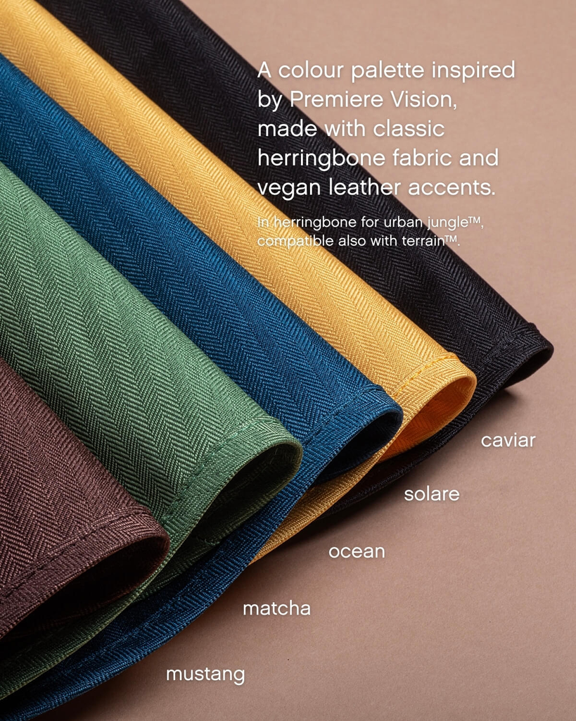mountain-buggy-carrycot-plus-urban-jungle-Heritage-Colour-Palette-inspired-by-Premiere-Vision.webp