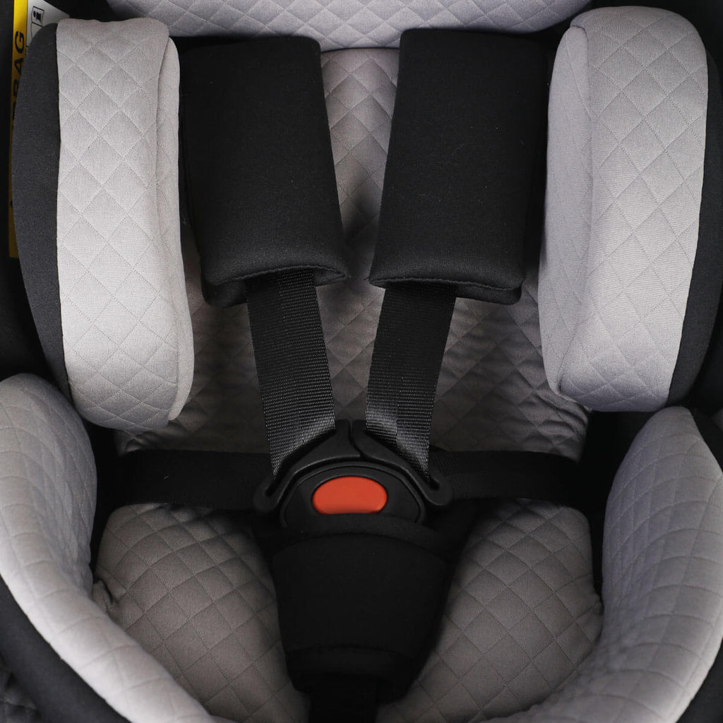 protect™ i-Size Infant Car Seat, Newborn Essential