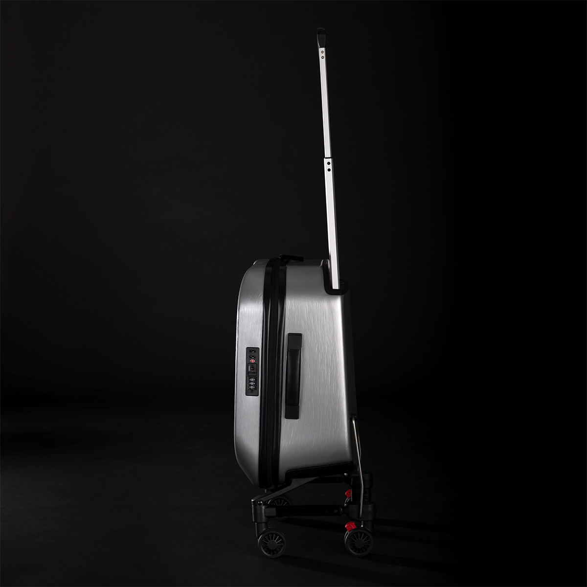 Mountain Buggy skyrider luxury gif showing quick and easy transition between rider on toddler mode to stylish traditional carry on_silver