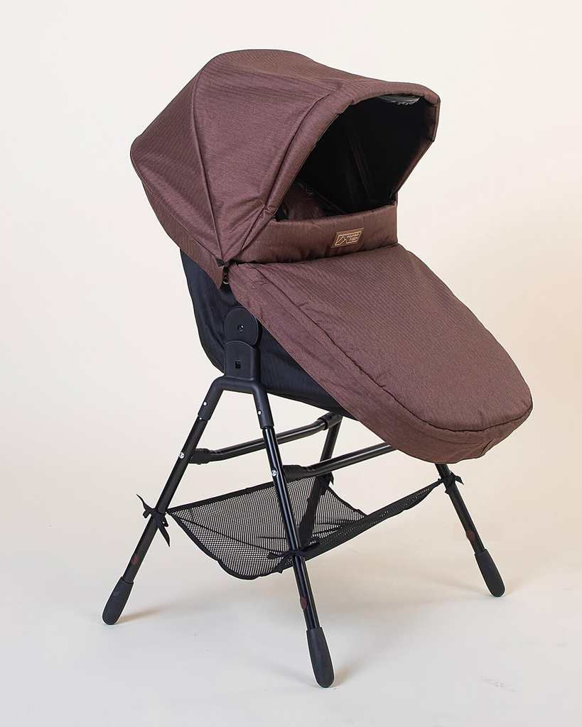 mountain-buggy-carrycot-plus-for-urban-jungle-on-stand-toddler-seat-Mustang.webp
