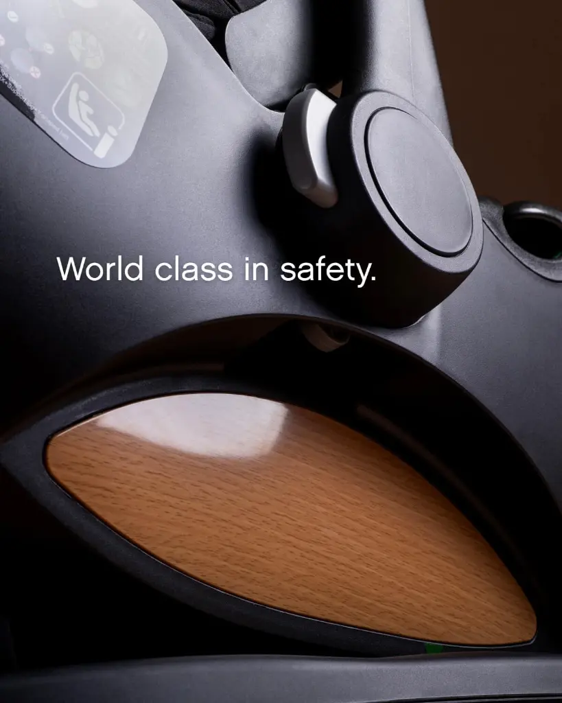 mountain-buggy-nest-car-seat-capsule-wood-accent-panel-closeup.webp
