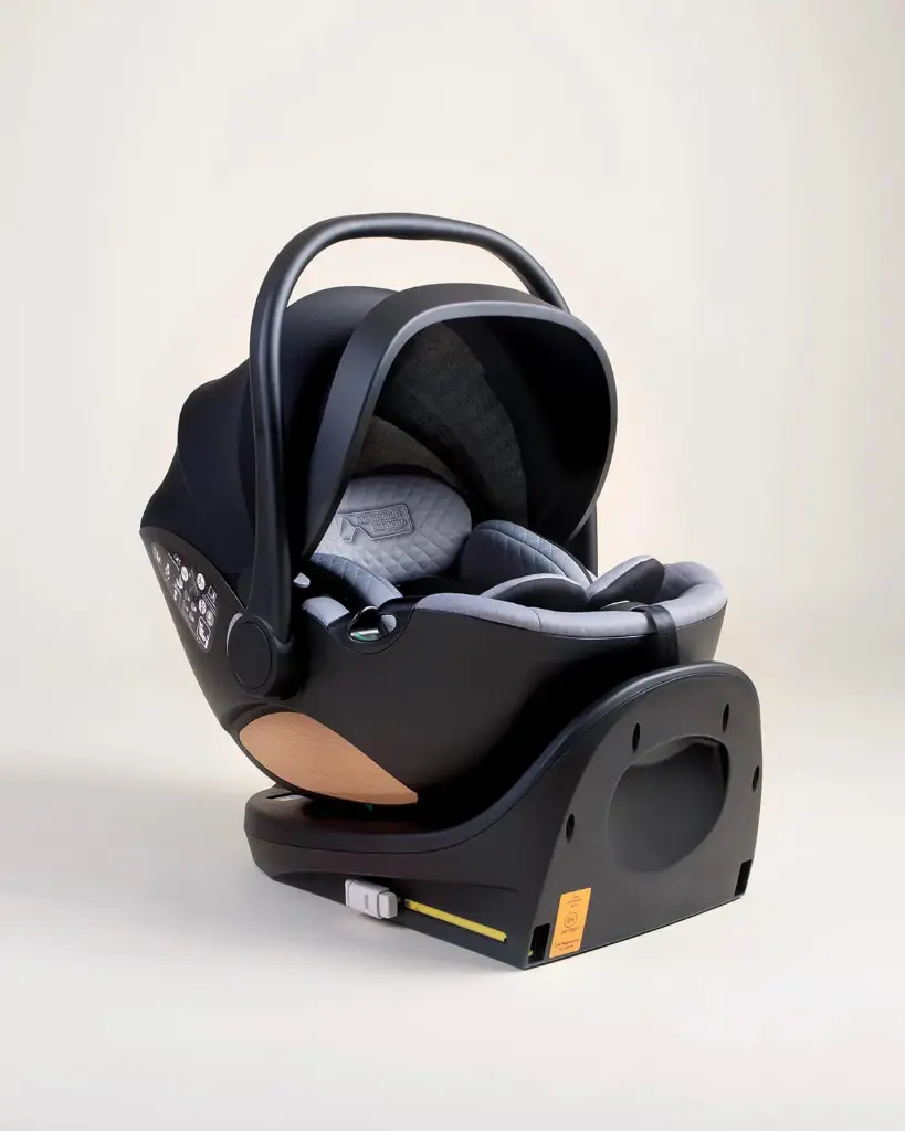 nest™ R129 i-size infant car seat with rotating base